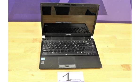 laptop TOSHIBA, type Portege, Intel Core i3 2.53GHz,, 300Gb HD, licht beschadigd, zonder lader, werking niet gekend