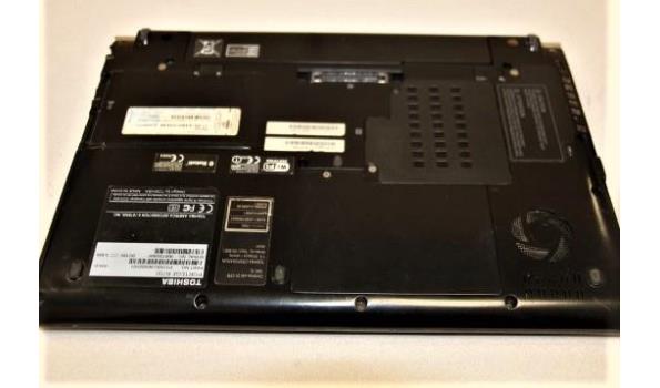 laptop TOSHIBA, type Portege, Intel Core i3 2.53GHz,, 300Gb HD, licht beschadigd, zonder lader, werking niet gekend