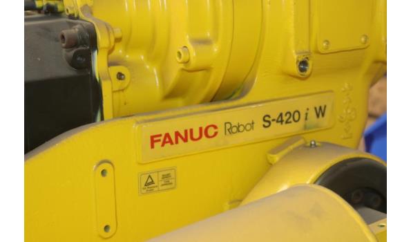 gedemonteerde robot FANUC S-420i W