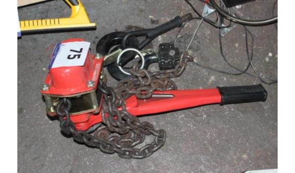 Steinberg Systems SBS-FZ 1500/2m ratchet cable 1.5t pull chain lifting cover with max. lift height 2m lever pulley Steinberg Systems SBS-FZ 1500/2m ratchet cable 1.5t pull chain lifting cover with max. lift height 2m lever pulley