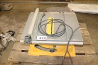 werfcirkelzaagmachine DW744-qs | Appelboomonline.be