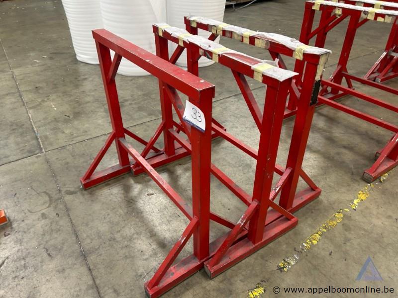 3 metalen werksteunen