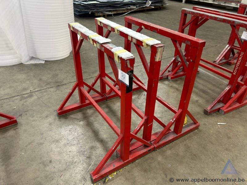3 metalen werksteunen