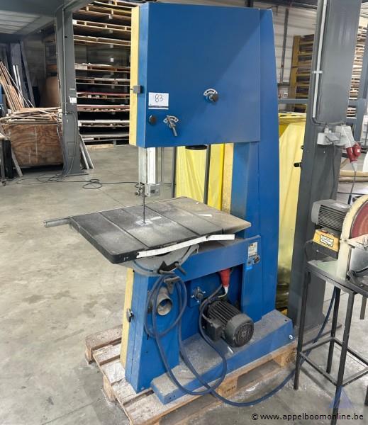 Lintzaagmachine Scheppach Basato 6-1, bouwjaar 1999, met een vermogen van 2,2 kW en een aansluiting van 400 V (3 fasen). Geschikt voor zaagbanden v… – kavel bij Appelboom