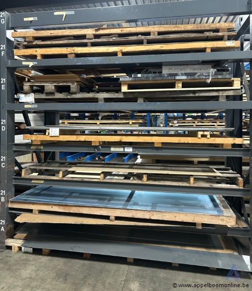 Lot diverse aluminium platen