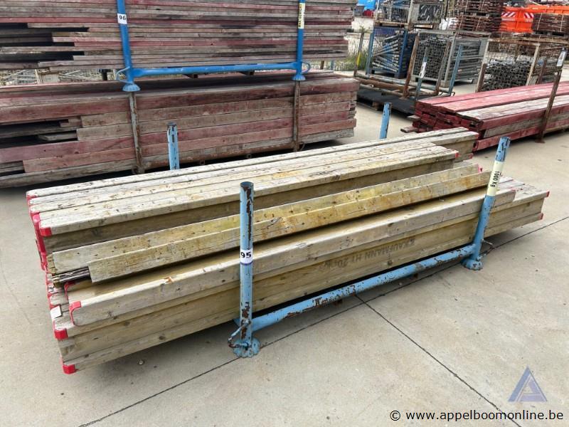 18 diverse H-balken – kavel bij Appelboom