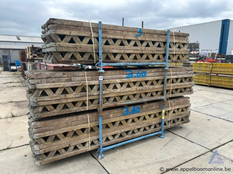 78 diverse H-balken – kavel bij Appelboom