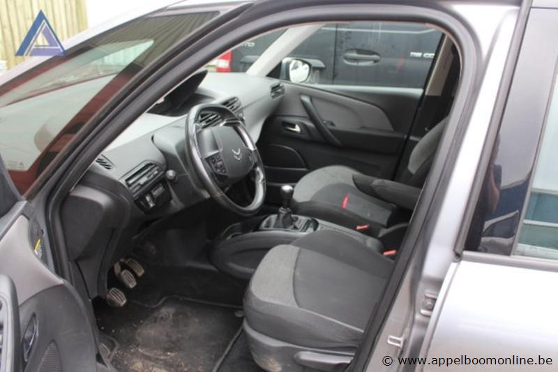 Voertuig meerdere doeleinden, Citroen, C4 Picasso, VF73AHNYMHJ791171, 1e insch 15/01/2018, 1199cm³, 96kW, Benzine, euro 6b, km stand vlgs ltst keur… – foto 9 – kavel bij Appelboom