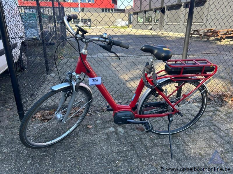 Elektrische fiets SHIMANO, met sleutel, nummer 702-241, werking niet gekend – foto 2 – kavel bij Appelboom
