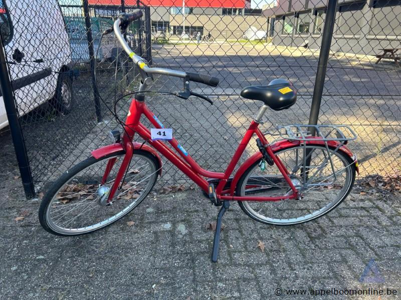 Fiets, met sleutel, nummer 701 - 819 – foto 2 – kavel bij Appelboom