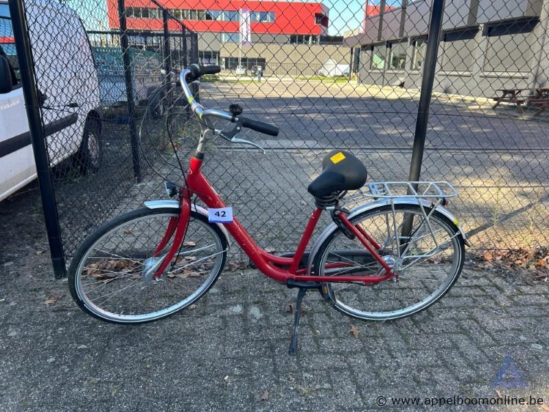 Fiets, met sleutel – foto 2 – kavel bij Appelboom