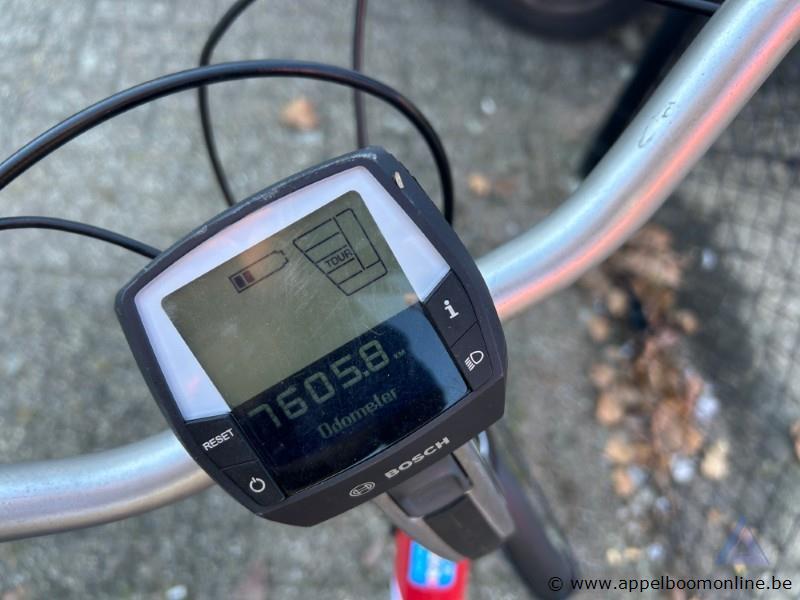 Elektrische fiets, batterij Bosch, zonder sleutel, nummer 702-405, werking niet gekend – foto 4 – kavel bij Appelboom