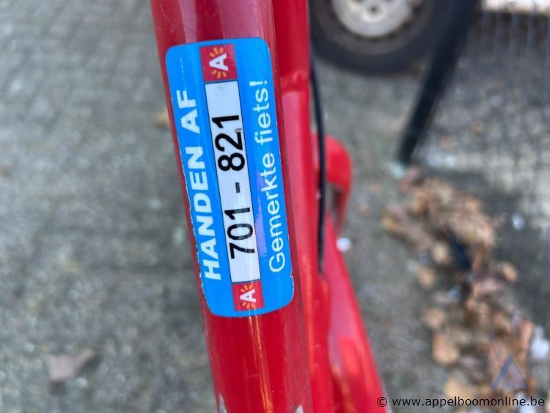 Fiets, met sleutel, nummer 701 - 821 – foto 4 – kavel bij Appelboom