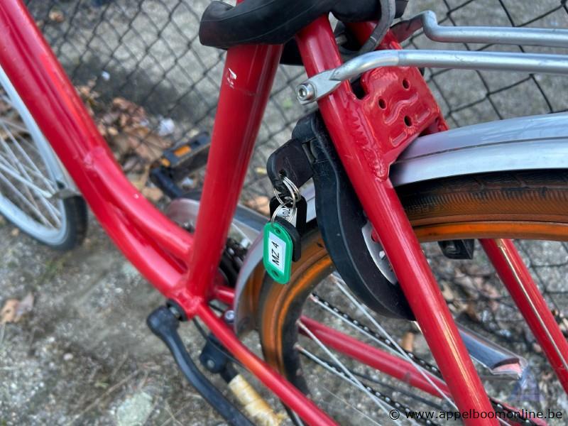Fiets, met sleutel, nummer 701 - 293 – foto 3 – kavel bij Appelboom