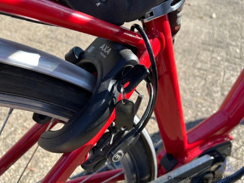 Elektrische fiets SHIMANO, met sleutel, nummer 702-261, met latder, werking niet gekend – foto 4 – kavel bij Appelboom