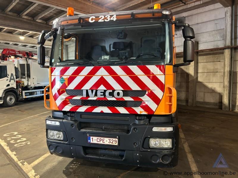 Huisvuilwagen IVECO STRALIS Pusher 2000, WJME2NNH40C243092, 1e insch 24/01/2012, 182234km, 7790cm³, 228kW, diesel, transm. automaat, euro 5, 3 asse… – foto 3 – kavel bij Appelboom