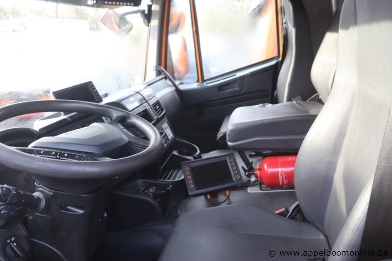 huisvuilwagen IVECO 2Y3C, Pusher 4000, datum 1ste inschr 20/03/2015, chassisnummer WJME2NNH600305606, km laatste keuring 98,639, WJME2NNH60C305656,… – foto 4 – kavel bij Appelboom