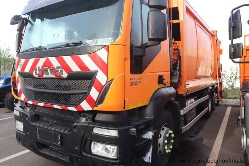 huisvuilwagen IVECO 2Y3C, Pusher 4000, datum 1ste inschr 10/02/2015, chassisnummer WJME2NNH60C295944, km laatste keuring 98,639, WJME2NNH60C305656,… – foto 3 – kavel bij Appelboom