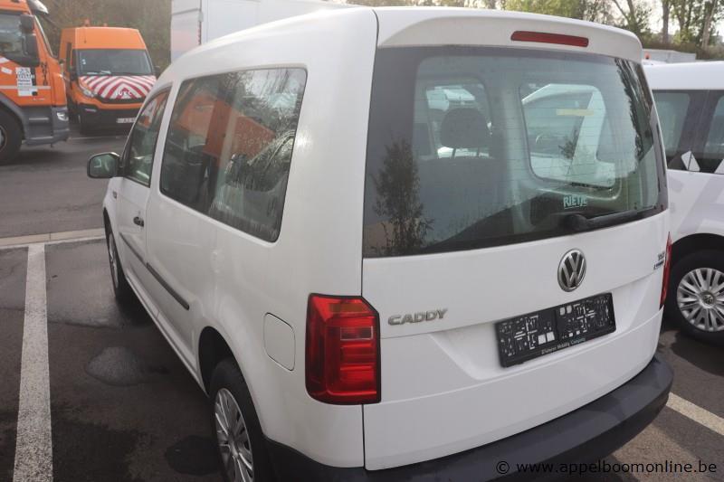 stationwagen VOLKSWAGEN Caddy, datum 1ste inschr 24/5/2016, chassis nr WV2ZZZ2KGX139361, km-stand 37626, benzine, EURO 6b – foto 4 – kavel bij Appelboom