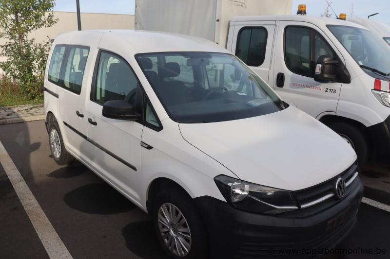 stationwagen VOLKSWAGEN Caddy, datum 1ste inschr 24/5/2016, chassis nr WV2ZZZ2KGX139361, km-stand 37626, benzine, EURO 6b – foto 7 – kavel bij Appelboom