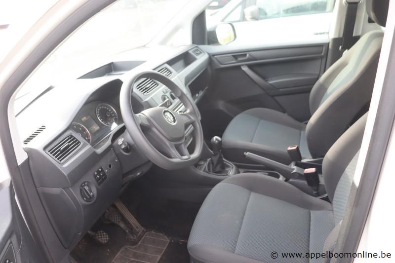 stationwagen VOLKSWAGEN Caddy, datum 1ste inschr 24/5/2016, chassis nr WV2ZZZ2KGX139361, km-stand 37626, benzine, EURO 6b – foto 10 – kavel bij Appelboom