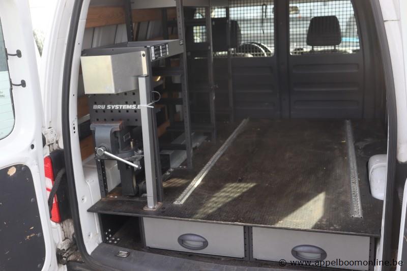stationwagen VOLKSWAGEN Caddy, datum1ste inschr 19/11/2013, km-stand 39968, chassisnr WV1ZZZ2KZEX062488, CNG, EURO 5 – foto 7 – kavel bij Appelboom