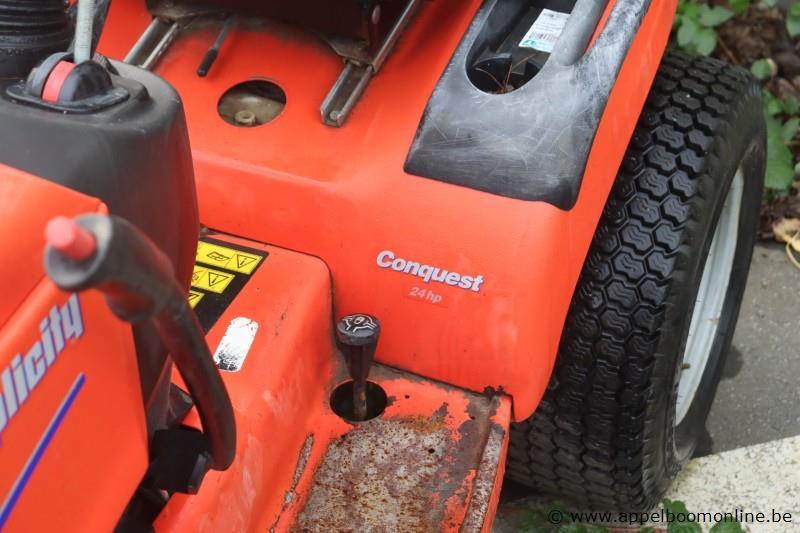 gazontrekker SIMPLICITY Conquest, 24Hp, werking niet gekend, mogelijks batterij plat – foto 3 – kavel bij Appelboom