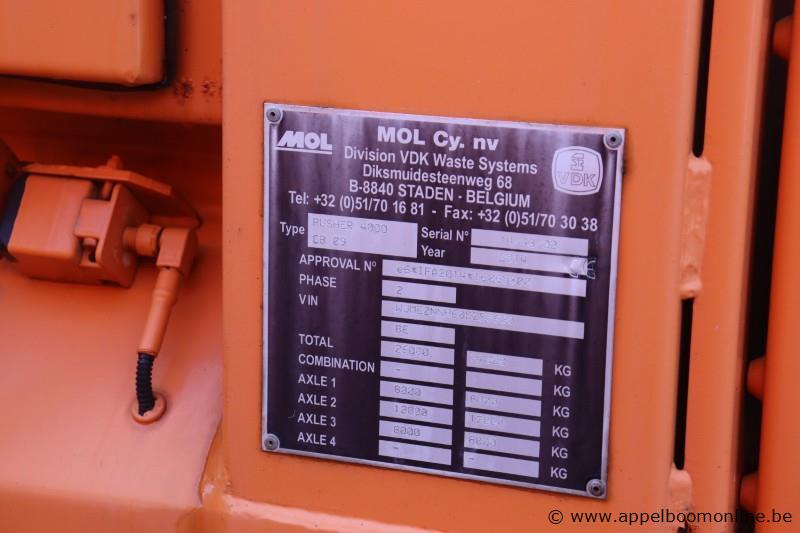 vuilnisvrachtwagen IVECO Stralis Pusher 4000, datum 1ste inschr 8/11/2015, chassis nr WJME2NNHC60C295690, diesel, Euro VI, km-stand laatste keuring… – foto 4 – kavel bij Appelboom