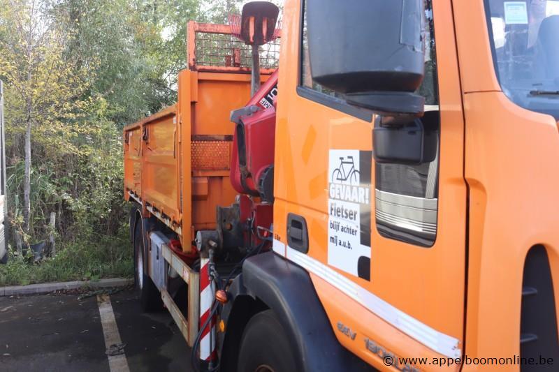 kraanwagen IVECO 190EL, datum 1ste inschr 17/8/2011, chassis nr ZCFA1VJ0402581184, diesel, EURO 5, TTM 19000kg, vv kraan HMF RCL 5300 (defect), km-… – foto 8 – kavel bij Appelboom