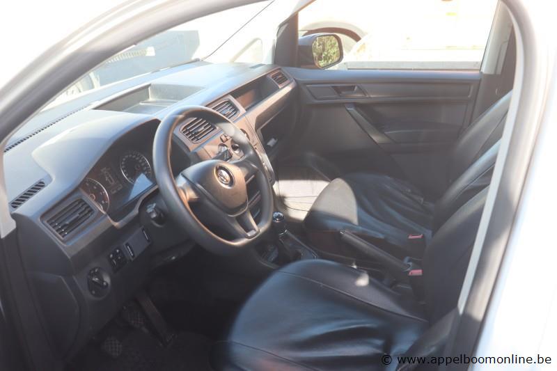 stationwagen VOLKSWAGEN Caddy, datum 1ste inschr 29/08/2016, km-stand 51865, chassisnr WV2ZZZ2KZHX027612,CNG, EURO 6b schade rondom – foto 4 – kavel bij Appelboom