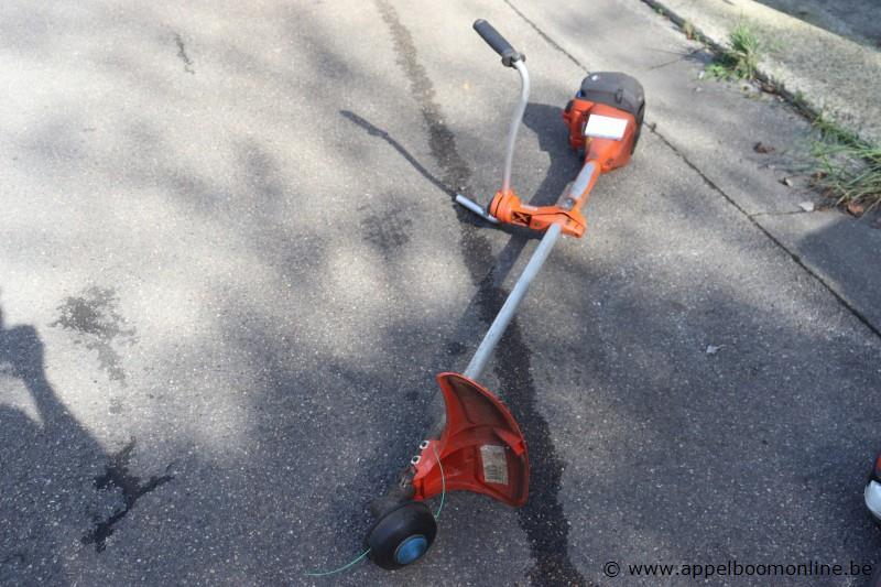 kantensnoeier, werking niet gekend – foto 2 – kavel bij Appelboom