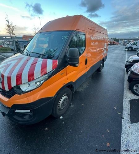 Lichte vrachtwagen IVECO Daily, ZFCFC335A805044945, 1e insch 2016-02-22, 167808km, 2998cm³, 100kW, aardgas (CNG), manueel, euro 6, mtm 3500kg, tarr… – foto 2 – kavel bij Appelboom