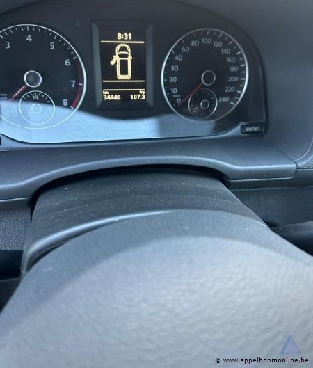 Lichte vrachtwagen VOLKSWAGEN Caddy, WV1ZZZ2KZFX080950, 1e insch 2014-11-04, 34446km, 1984cm³, 80kW, aardgas (CNG), manueel, euro 5b, mtm 2230kg, t… – foto 7 – kavel bij Appelboom