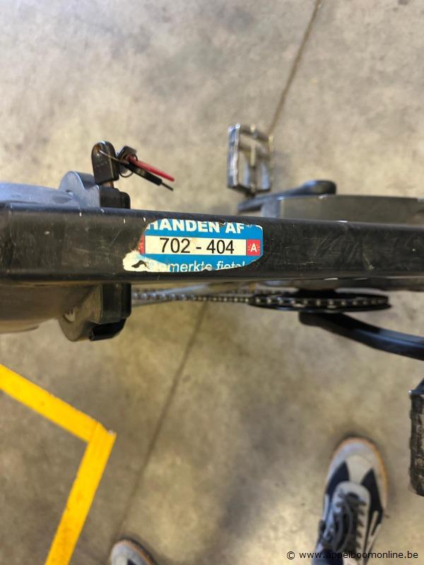 Bakfiets TRIOBIKE, met sleutel, nummer 702 - 404. Werking niet gekend – foto 4 – kavel bij Appelboom