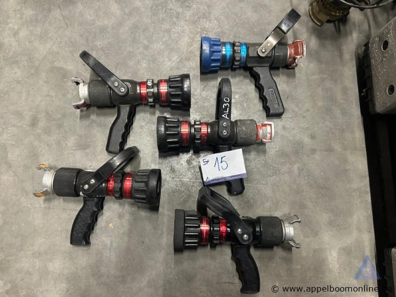 5x straalpijpen en ruimsproeier, merk Protek – foto 2 – kavel bij Appelboom