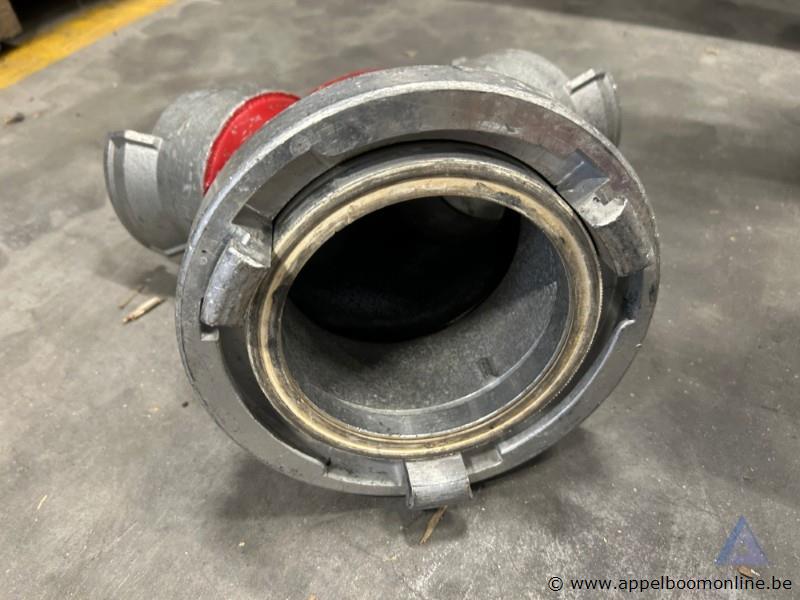Metalen broekstukken met Storz-koppelingen, type 150-2x 110 dsp – foto 3 – kavel bij Appelboom