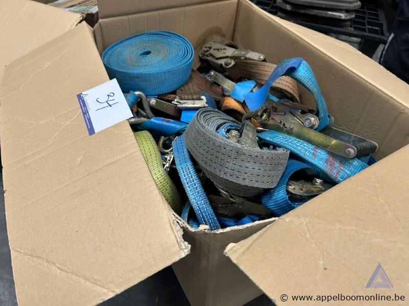 lot spanbanden met ratels – foto 3 – kavel bij Appelboom