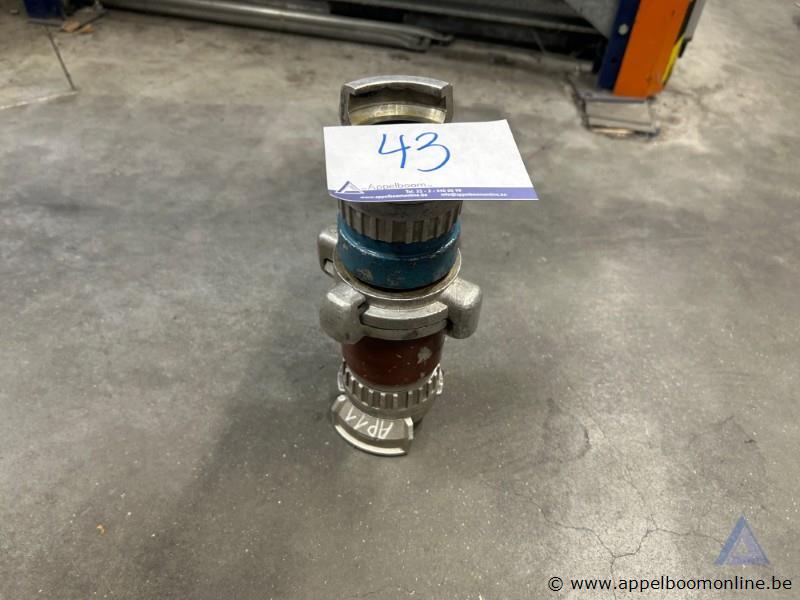 Metalen overgangsstuk, type 70 dsp-nbn – foto 2 – kavel bij Appelboom