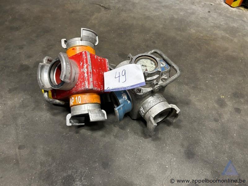 Drukbegrenzer AWG 70 dsp, met brandslangkoppelingen (type AP 10) en manometer – foto 2 – kavel bij Appelboom