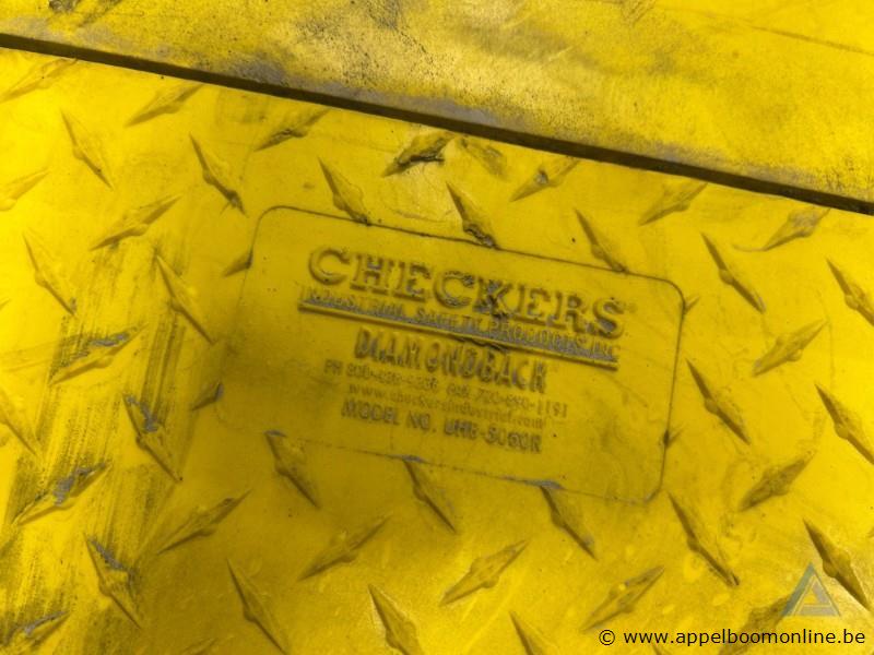 Slangenbruggen CHECKERS Diamondback, model UHB-5060R, bestaande uit bruggen, voeten en tussenstukken – foto 3 – kavel bij Appelboom