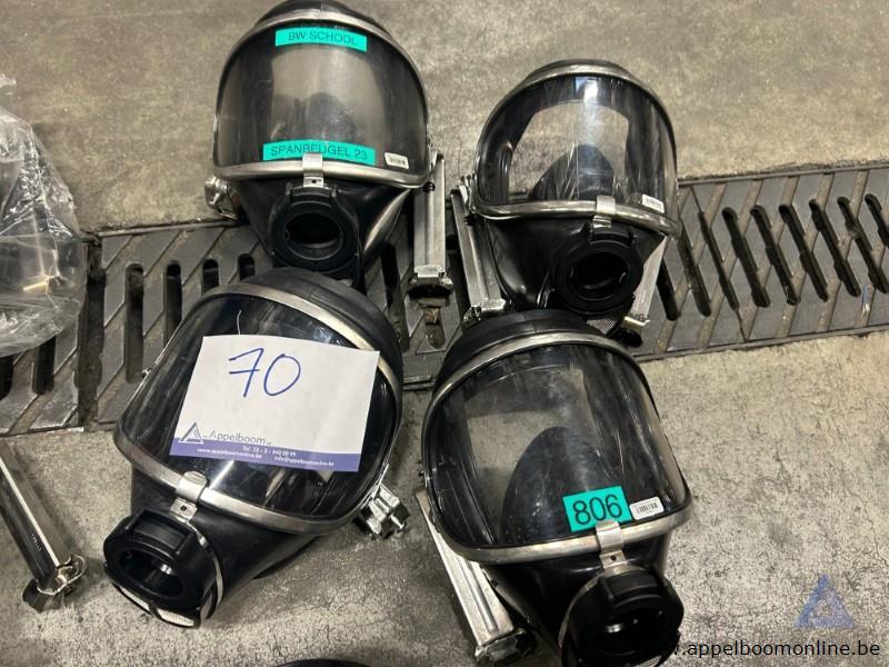 4x Ademluchtmaskers DRÄGER Panorama Nova, met spanbeugel – foto 2 – kavel bij Appelboom