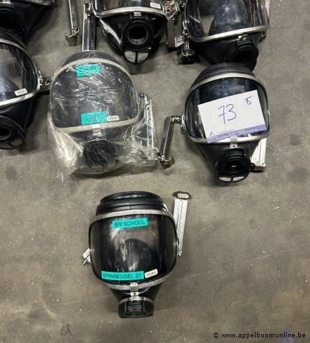 5x Ademluchtmaskers DRÄGER Panorama Nova, met spanbeugel – foto 2 – kavel bij Appelboom