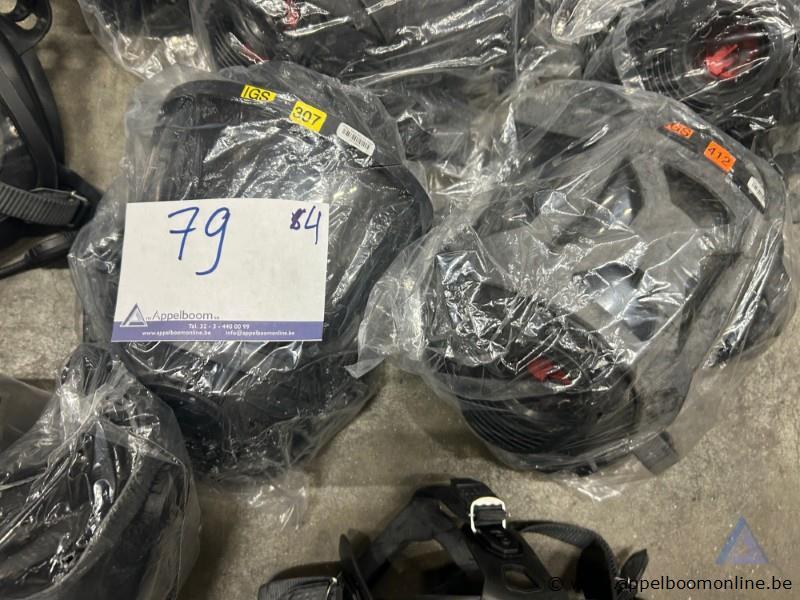 4 ademluchtmaskers DRÄGER FGS 7000 spin – foto 2 – kavel bij Appelboom