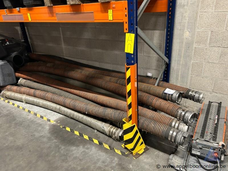 Aanzuigslangen met metalen koppelingen – foto 2 – kavel bij Appelboom