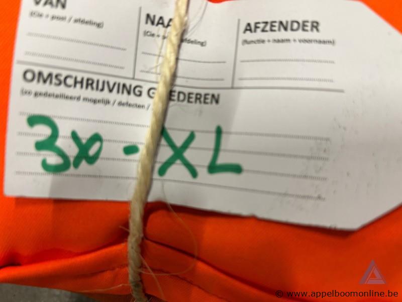6 zaagbroeken, maat XL – foto 3 – kavel bij Appelboom