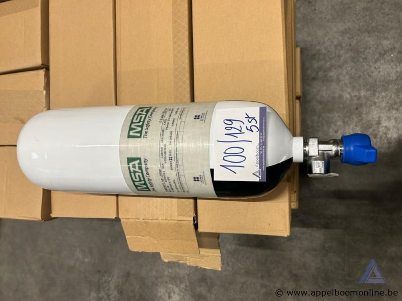 5x Ademluchtcilinder MSA LUXFER composite 6,8L, vuldruk 300 bar – foto 2 – kavel bij Appelboom