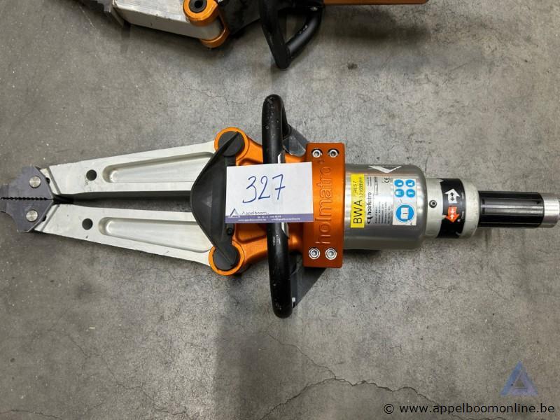 Spreider Holmatro SP 4230 C, bouwjaar 2014, serienummer 1216885HH, maximale druk 72 MPa, netto volume 142 cc – foto 2 – kavel bij Appelboom