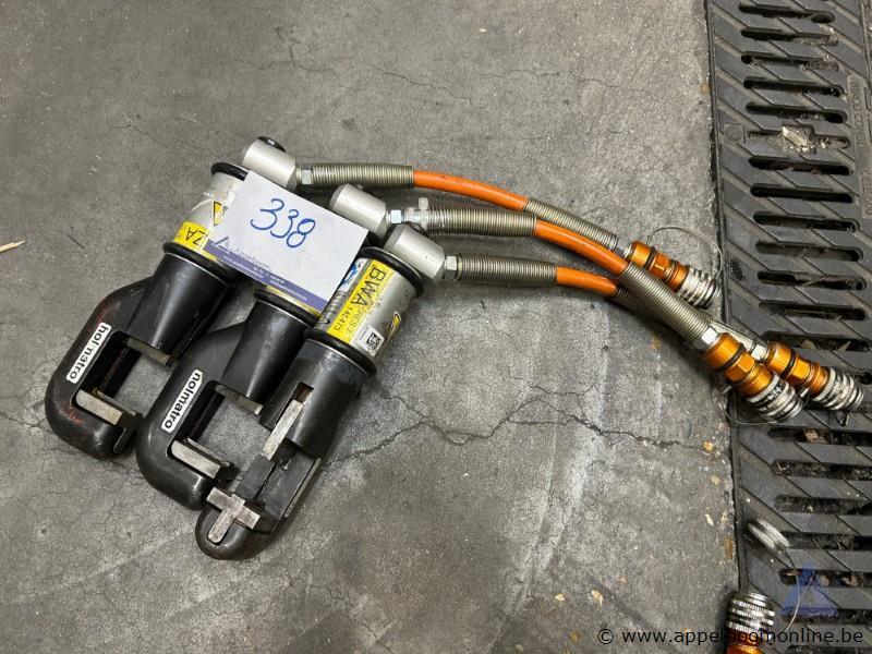 3 hydraulische pedaalscharen HOLMATRO – foto 2 – kavel bij Appelboom