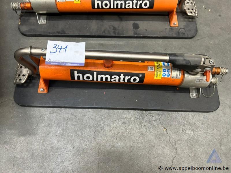 Hydraulische voetpomp Holmatro FTW 1800 BU, bouwjaar 2009, serienummer 198996, maximale druk 72 MPa – foto 2 – kavel bij Appelboom