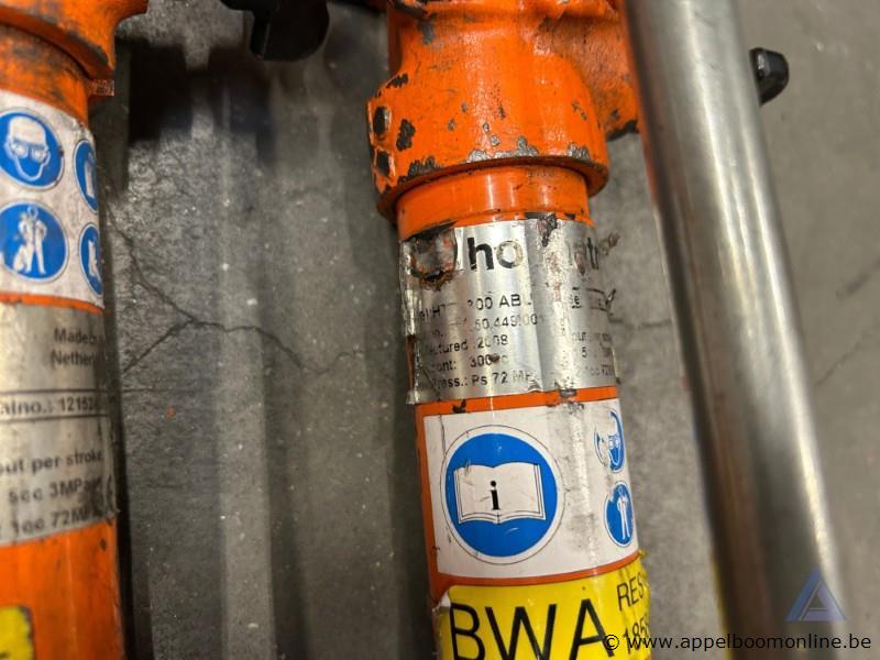 Lot van 3 hydraulische handpompen Holmatro – foto 4 – kavel bij Appelboom
